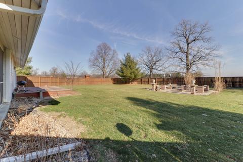 7776 Buttercup Rd, Weldon, IL 61882 photo 34