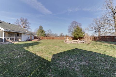 7776 Buttercup Rd, Weldon, IL 61882 photo 36