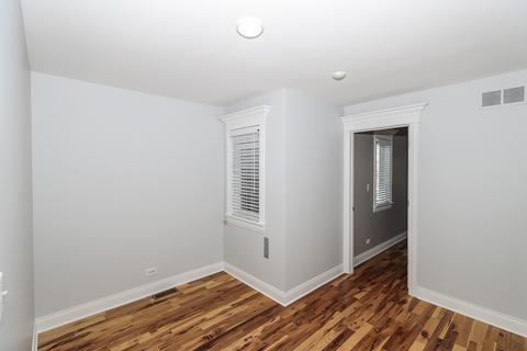 8305 Highpoint Cir #E, Darien, IL 60561 photo 14