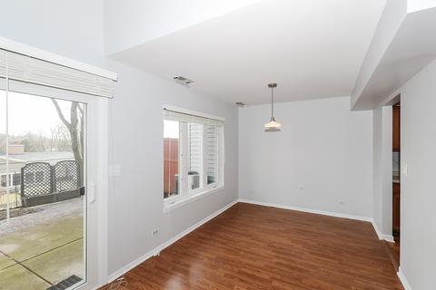 8305 Highpoint Cir #E, Darien, IL 60561 photo 5