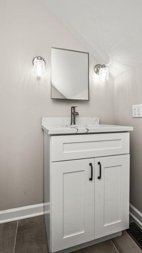 5636 S 74th Ave, Summit, IL 60501 photo 26