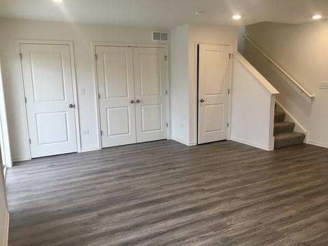 6 Grey Wolf Dr, Wheeling, IL 60090 photo 8