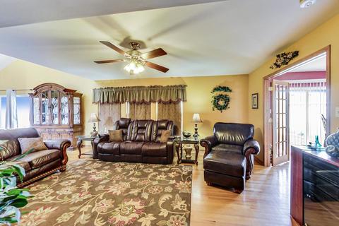 2511 Red Oak Dr, Plainfield, IL 60586 photo 8