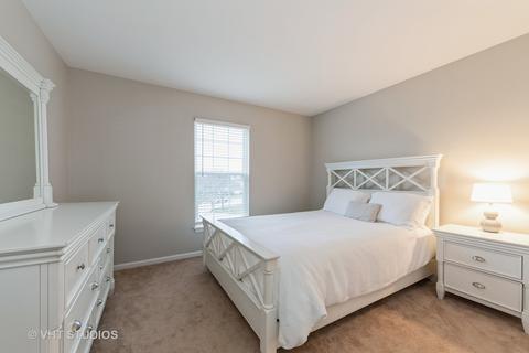 14 Gillingham Ct, Algonquin, IL 60102 photo 16