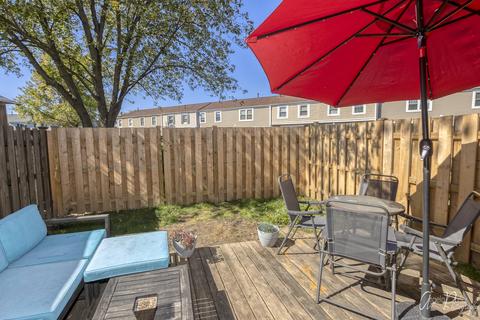 1924 Whitingham Ln, Hoffman Estates, IL 60169 photo 18