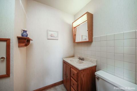 451 E Adams St, Elmhurst, IL 60126 photo 14