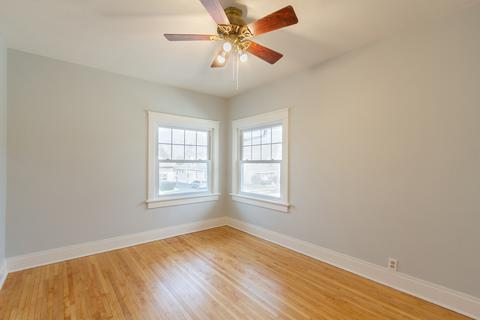 445 Morgan St, Elgin, IL 60123 photo 13