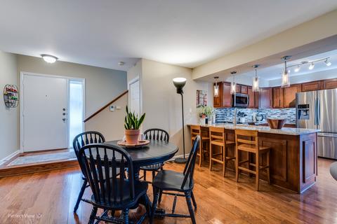 654 Mitchell Ct, Gurnee, IL 60031 photo 9