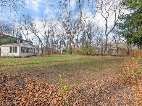 26 W044 Cree Ln, Wheaton, IL 60187 photo 31