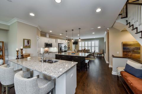 361 E Liberty Dr, Wheaton, IL 60187 photo 8