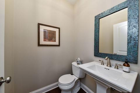 361 E Liberty Dr, Wheaton, IL 60187 photo 13