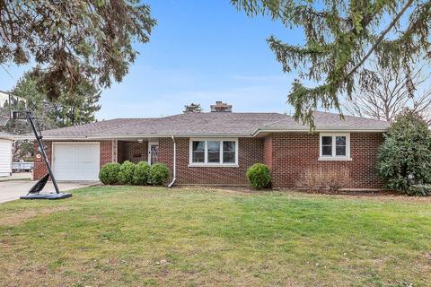 1031 E 8th St, Lockport, IL 60441 photo 1