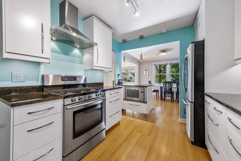 357 E Parkview Ave, Elmhurst, IL 60126 photo 9