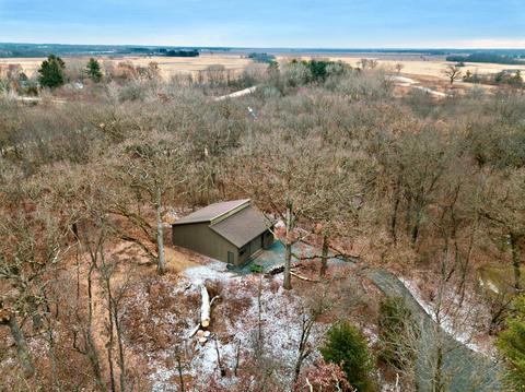 2109 Paulsen Rd, Harvard, IL 60033 photo 4