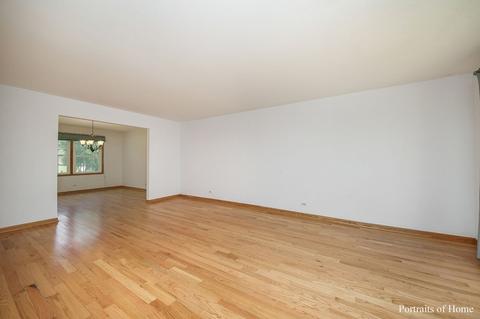 1505 Hampton Ct, Naperville, IL 60565 photo 3
