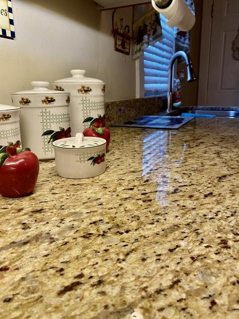 652 Keep Ave, Elgin, IL 60120 photo 15