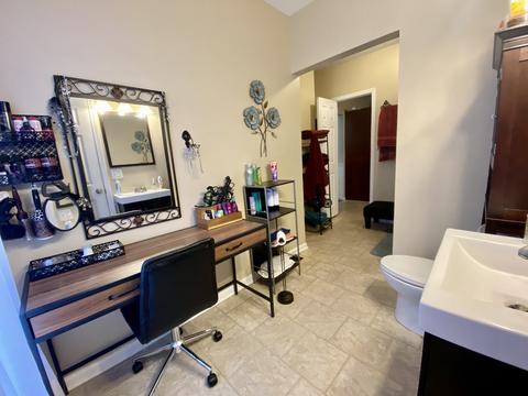 652 Keep Ave, Elgin, IL 60120 photo 33