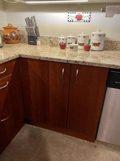 652 Keep Ave, Elgin, IL 60120 photo 22