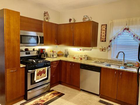 652 Keep Ave, Elgin, IL 60120 photo 13