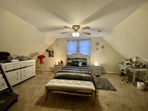 652 Keep Ave, Elgin, IL 60120 photo 42