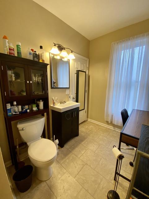 652 Keep Ave, Elgin, IL 60120 photo 32