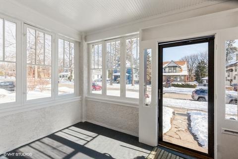 270 Hamilton Ave, Elgin, IL 60123 photo 12
