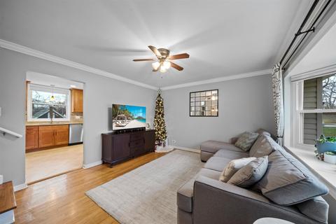 406 Aurora Way, Wheaton, IL 60187 photo 4