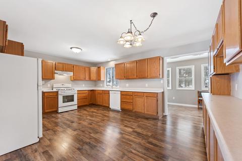 1247 N Erickson Dr, Kankakee, IL 60901 photo 12