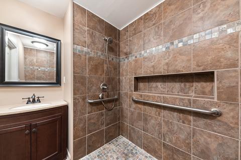 1247 N Erickson Dr, Kankakee, IL 60901 photo 17