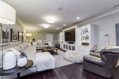 1130 Howard St, Wheaton, IL 60187 photo 7