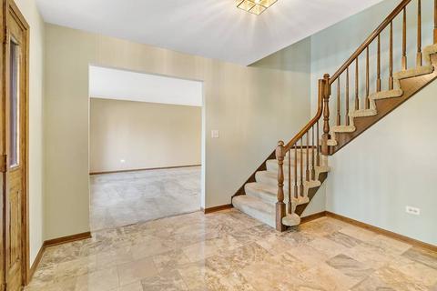 2734 Maynard Ct, Glenview, IL 60025 photo 9