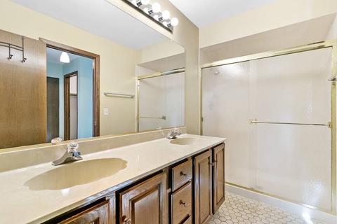 2734 Maynard Ct, Glenview, IL 60025 photo 12