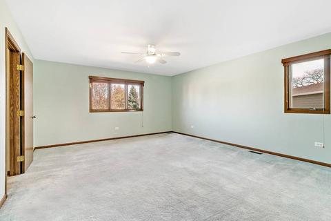 2734 Maynard Ct, Glenview, IL 60025 photo 11