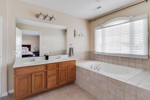 1628 Belclare Rd, Normal, IL 61761 photo 27