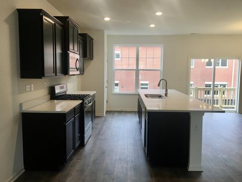 24 Grey Wolf Dr, Wheeling, IL 60090 photo 13