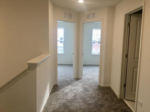 24 Grey Wolf Dr, Wheeling, IL 60090 photo 22