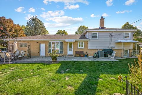 600 Hatlen Ave, Mount Prospect, IL 60056 photo 21