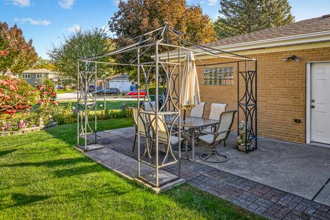 600 Hatlen Ave, Mount Prospect, IL 60056 photo 23