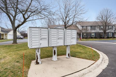 612 Mallard Ct #B2, Bartlett, IL 60103 photo 7