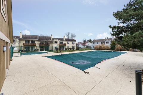612 Mallard Ct #B2, Bartlett, IL 60103 photo 10