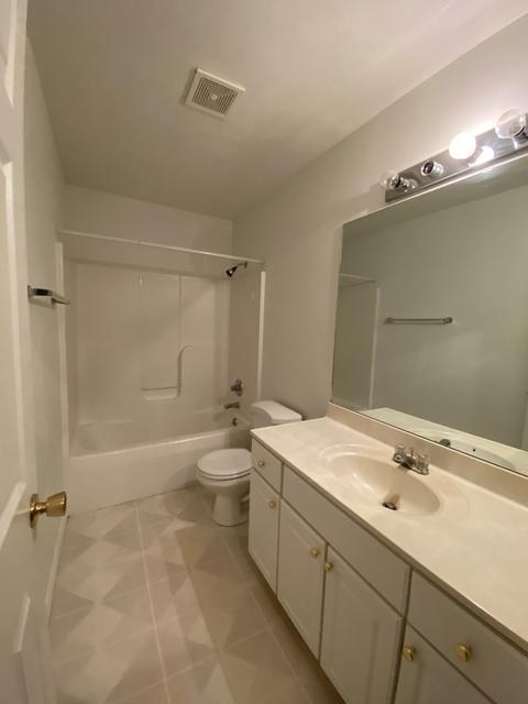 4 Andy Ct #2, Bloomington, IL 61704 photo 10