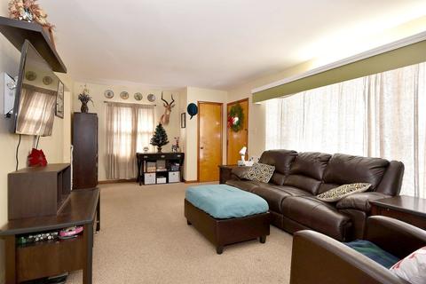1307 S Wolf Rd, Hillside, IL 60162 photo 15