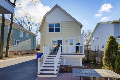 413 E Indiana St, Wheaton, IL 60187 photo 32
