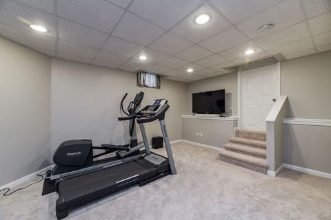 413 E Indiana St, Wheaton, IL 60187 photo 27