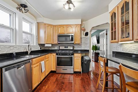 7832 42nd Pl, Lyons, IL 60534 photo 4