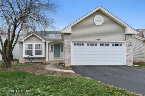2430 Fox Dr, Aurora, IL 60506 photo 1