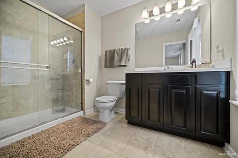 4002 Pompton Ave, Elgin, IL 60124 photo 14