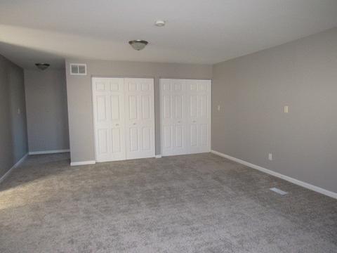 25 Chestnut St, Weldon, IL 61882 photo 8