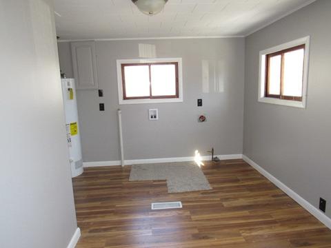 25 Chestnut St, Weldon, IL 61882 photo 13