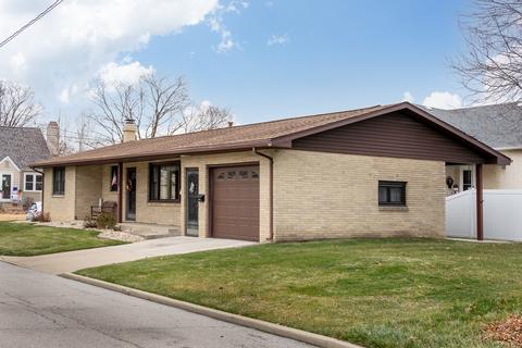 625 13th St, Peru, IL 61354 photo 2